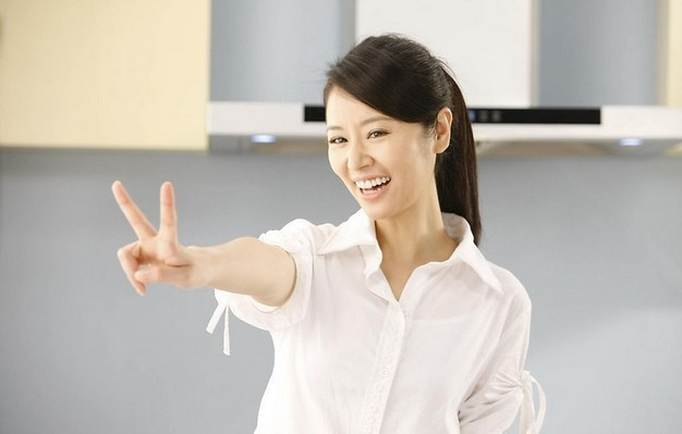 Nụ cười tươi tắn của cô nàng hơn 35 tuổi Lâm Tâm Như vẫn rất "tỏa nắng". Nụ cười tươi tắn của cô nàng hơn 35 tuổi Lâm Tâm Như vẫn rất "tỏa nắng".