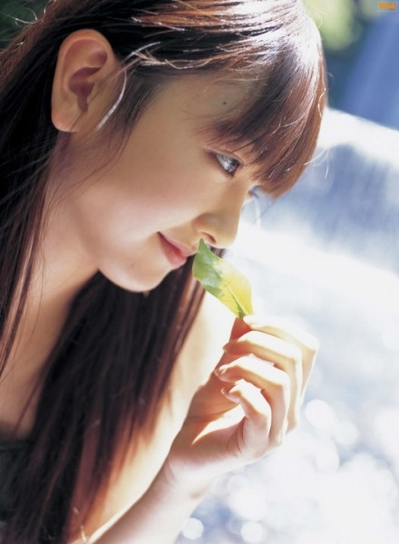 Cô gái Nhật Yui Aragaki thanh thuần, dễ thương với vẻ đẹp dịu dàng. Cô gái Nhật Yui Aragaki thanh thuần, dễ thương với vẻ đẹp dịu dàng.