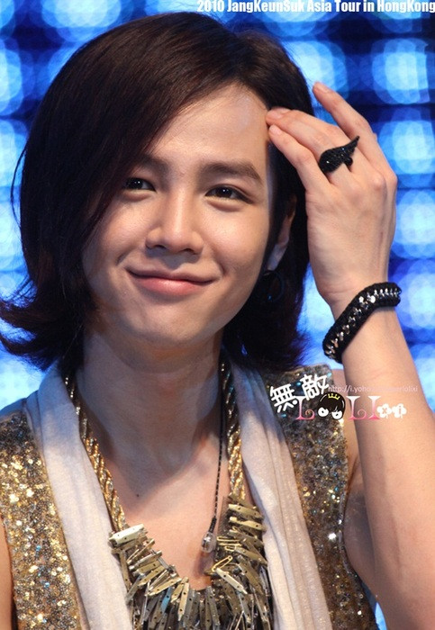 Với phong cách điệu đà, Jang Geun Suk ...... Với phong cách điệu đà, Jang Geun Suk ......