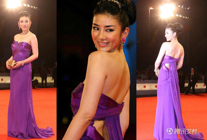 Huỳnh Dịch lãng mạn với màu tím.