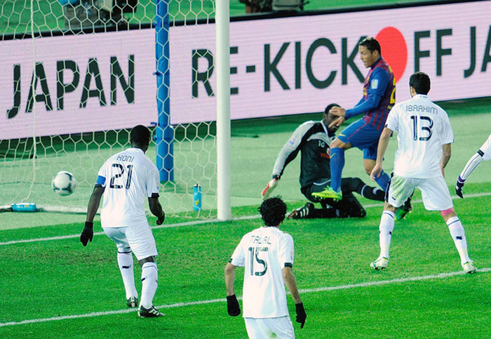 Hậu vệ biên này tỏa sáng trong chiến thắng của Barca tại Yokohama Hậu vệ biên này tỏa sáng trong chiến thắng của Barca tại Yokohama