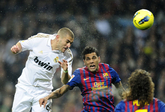 Hãy nhìn đôi mắt của Dani Alves Hãy nhìn đôi mắt của Dani Alves