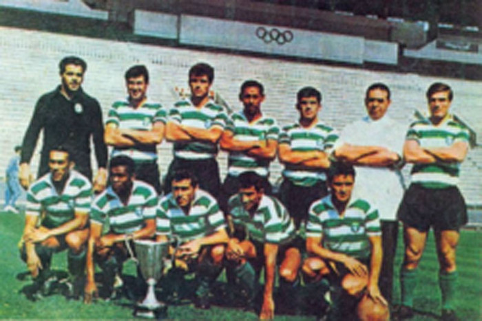 Sporting CP 5-0 MU (1963-1964): Đây là trận tứ kết của Siêu cúp châu Âu (khi đó còn thi đấu theo thể thức knock-out). MU vùi dập Sporting 4-1 ở sân nhà nhưng khi tới Lisbon, họ cũng bị đánh bại với tỷ số đậm nhất ở cúp châu Âu, 0-5. Sporting CP 5-0 MU (1963-1964): Đây là trận tứ kết của Siêu cúp châu Âu (khi đó còn thi đấu theo thể thức knock-out). MU vùi dập Sporting 4-1 ở sân nhà nhưng khi tới Lisbon, họ cũng bị đánh bại với tỷ số đậm nhất ở cúp châu Âu, 0-5.