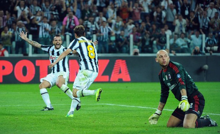 Đó là phút 87, và Milan có quá ít thời gian để lật lại tình thế Đó là phút 87, và Milan có quá ít thời gian để lật lại tình thế