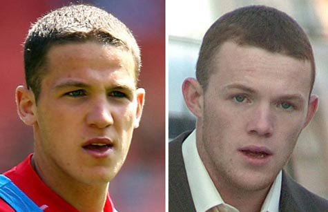 Hai em trai của Rooney, John (trái) và Graeme bị bắt vì nghi ngờ dính vào đường dây dàn xếp tỷ số