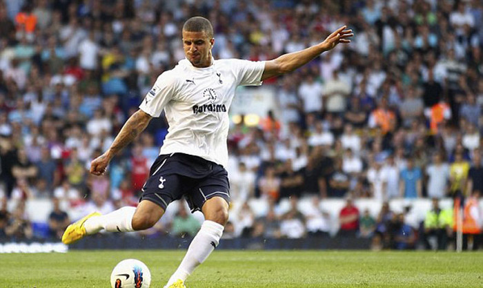 Nhưng Kyle Walker (và Szczesny) đã mang lại chiến thắng cho Tottenham
