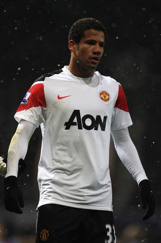 6. Bebe: Mới chỉ xét ở khía cạnh chuyển nhượng, Sir Alex đã mắc sai lầm khi bỏ ra những 7 triệu bảng (bằng giá Chicharito) để mua về một Bebe chưa khẳng định được điều gì. Có thể anh sẽ ở lại Thổ Nhĩ Kỳ lâu dài, còn không chỉ có đường trở lại quê nhà BĐN 6. Bebe: Mới chỉ xét ở khía cạnh chuyển nhượng, Sir Alex đã mắc sai lầm khi bỏ ra những 7 triệu bảng (bằng giá Chicharito) để mua về một Bebe chưa khẳng định được điều gì. Có thể anh sẽ ở lại Thổ Nhĩ Kỳ lâu dài, còn không chỉ có đường trở lại quê nhà BĐN