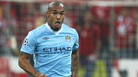 De Jong: "Man City thậm chí đâu cần trận derby này để chứng tỏ mình" De Jong: "Man City thậm chí đâu cần trận derby này để chứng tỏ mình"