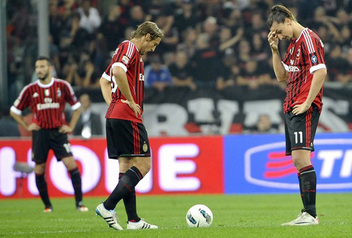 Bàn thắng khiến Milan bắt đầu rối loạn Bàn thắng khiến Milan bắt đầu rối loạn