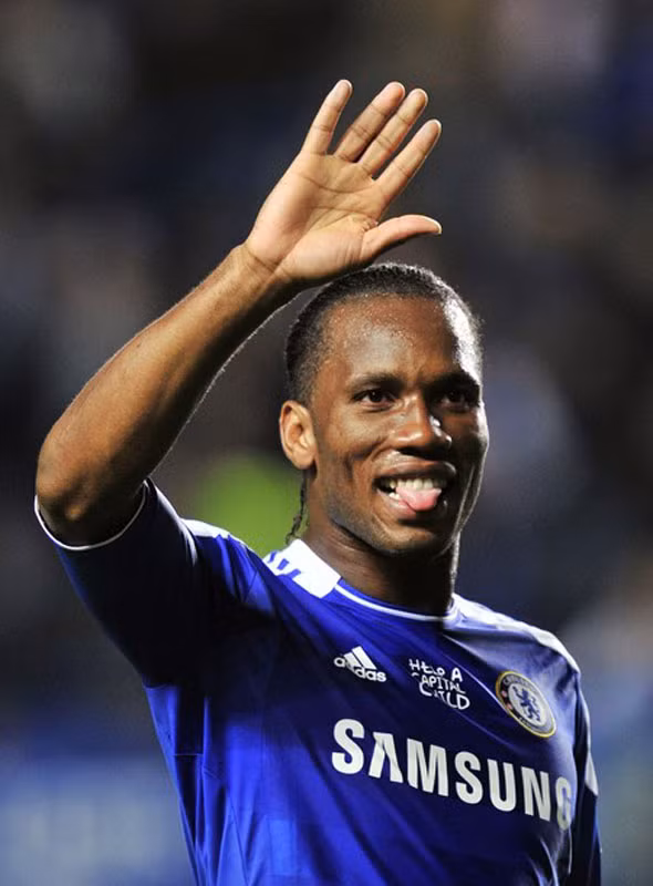 Didier Drogba: Nếu anh đủ dũng cảm để “quyết tử” lao vào tranh bóng 50-50, anh được chứng nhận là kẻ gan lỳ (xem video clip)