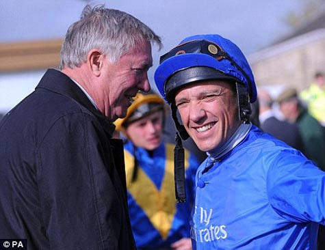 Sir Alex đi xem đua ngựa Sir Alex đi xem đua ngựa