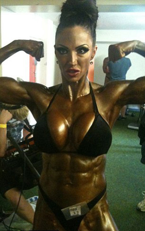 Nhưng chỉ cần 7 tuần, Jodie đã có một thân thể như thế này