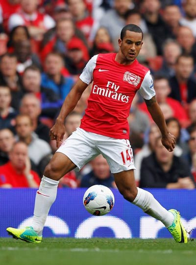 Walcott có thể nối bước Fabregas Walcott có thể nối bước Fabregas