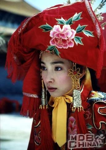 Lý Băng Băng, Lục Cách Cách - phim Thám Hoa Xoè Quạt Lý Băng Băng, Lục Cách Cách - phim Thám Hoa Xoè Quạt