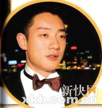 Uông Vũ sinh ra trong một gia đình có thế lực tại Trung Quốc, cha anh từng là thị trưởng thành phố Thượng Hải còn mẹ thì là chủ doanh nghiệp giàu có. Kế thừa khoản gia tài kếch xù nên Uông Vũ cũng dễ dàng “lọt” vào mắt xanh của các kiều nữ nổi tiếng hơn. Uông Vũ sinh ra trong một gia đình có thế lực tại Trung Quốc, cha anh từng là thị trưởng thành phố Thượng Hải còn mẹ thì là chủ doanh nghiệp giàu có. Kế thừa khoản gia tài kếch xù nên Uông Vũ cũng dễ dàng “lọt” vào mắt xanh của các kiều nữ nổi tiếng hơn.