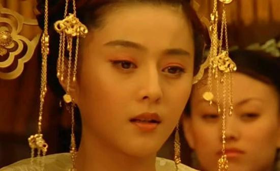 Phạm Băng Băng, công chúa si tình trong Sư tử Hà Đông Phạm Băng Băng, công chúa si tình trong Sư tử Hà Đông