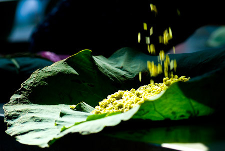 Cốm làng Vòng nổi tiếng khắp Hà Nội.