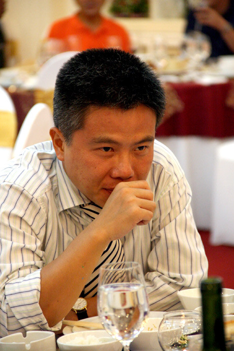 GS Ngô Bảo Châu tại bữa tiệc mừng biệt thự triệu USD ở Tuần Châu GS Ngô Bảo Châu tại bữa tiệc mừng biệt thự triệu USD ở Tuần Châu