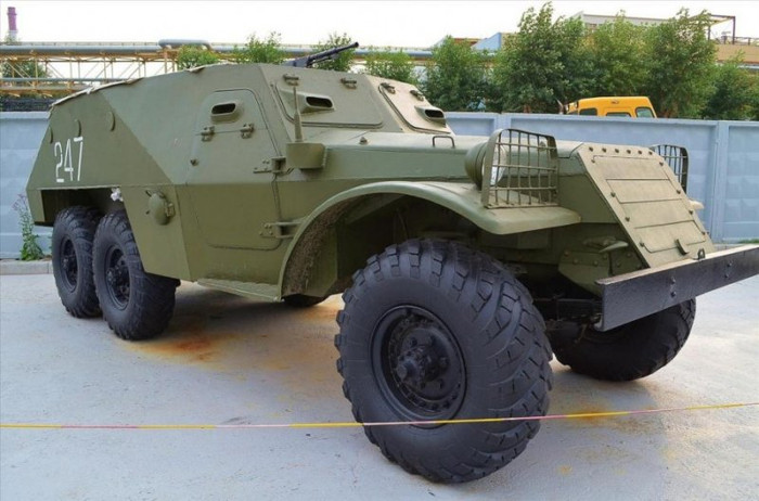 Xe bọc thép tại bảo tàng Andrei Kozitsyn. Xe bọc thép tại bảo tàng Andrei Kozitsyn.