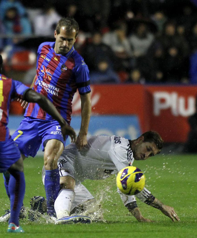 Một trận thủy chiến thực sự.