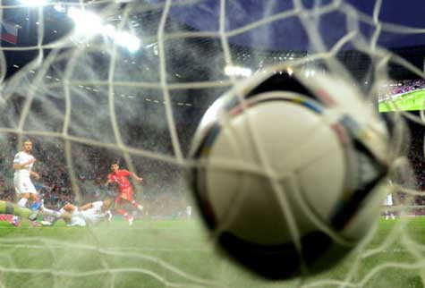 Cộng hòa Czech có một ngày tồi tệ khi bị Nga phá lưới tới 4 lần