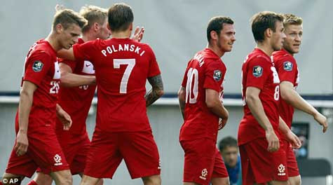 Liệu Ba Lan sẽ có khởi đầu thành công? Liệu Ba Lan sẽ có khởi đầu thành công?