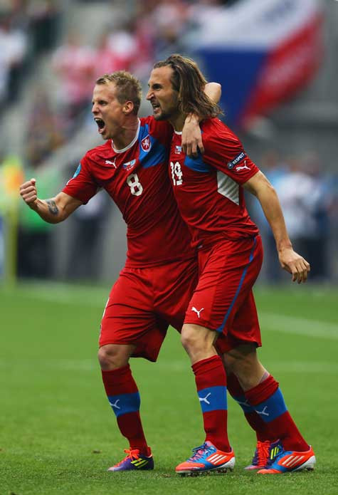Czech ăn mừng bàn mở tỷ số Czech ăn mừng bàn mở tỷ số