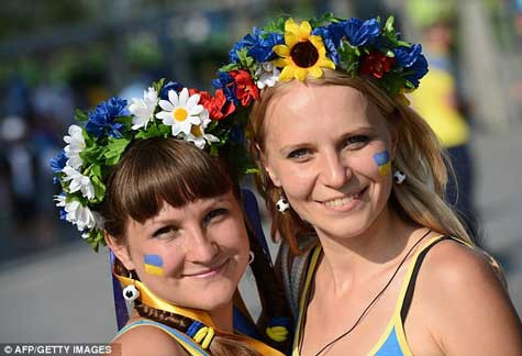 Nhan sắc của những người phụ nữ này đã chứng minh vì sao Cristiano Ronaldo có tình nhân là người Nga Nhan sắc của những người phụ nữ này đã chứng minh vì sao Cristiano Ronaldo có tình nhân là người Nga