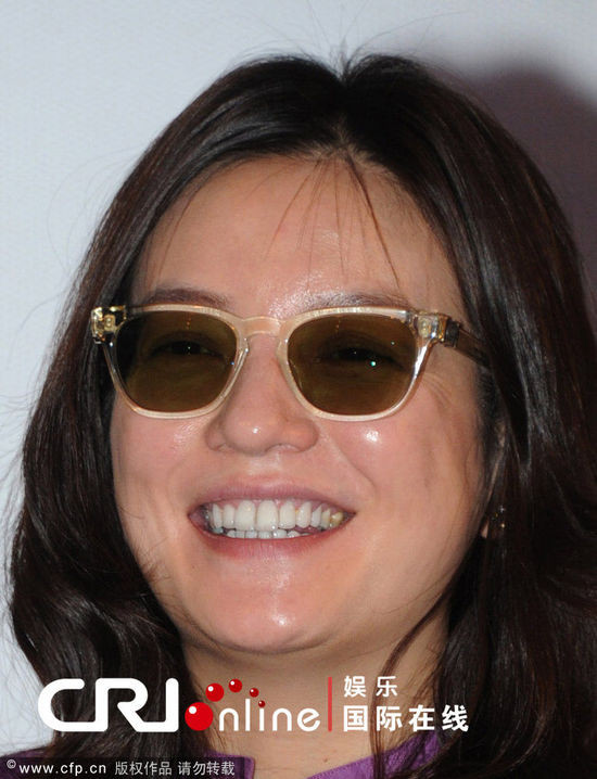 Cô thừa nhận mình đang tăng cân mất kiểm soát Cô thừa nhận mình đang tăng cân mất kiểm soát