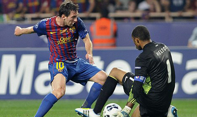 Tận dụng sai lầm của Guarin, Messi vượt qua Helton và mở tỷ số Tận dụng sai lầm của Guarin, Messi vượt qua Helton và mở tỷ số