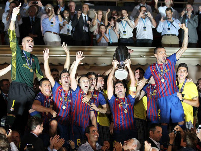 Azulgrana đã đoạt liền 2 Siêu cúp chỉ trong một tuần Azulgrana đã đoạt liền 2 Siêu cúp chỉ trong một tuần