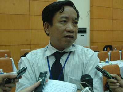 Có mặt trong hội nghị giao ban lần thứ nhất cụm thi đua của các thành phố lớn vừa diễn ra tại Hà Nội, khi nói về mối quan hệ “Thầy và trò: Hai nhân tố cơ bản làm nên chất lượng giáo dục” của ThS Vũ Văn Trà, Phó Giám đốc Sở GD-ĐT Hải Phòng đã dẫn ra những ví dụ sinh động đã làm ở đơn vị mình. Có mặt trong hội nghị giao ban lần thứ nhất cụm thi đua của các thành phố lớn vừa diễn ra tại Hà Nội, khi nói về mối quan hệ “Thầy và trò: Hai nhân tố cơ bản làm nên chất lượng giáo dục” của ThS Vũ Văn Trà, Phó Giám đốc Sở GD-ĐT Hải Phòng đã dẫn ra những ví dụ sinh động đã làm ở đơn vị mình.