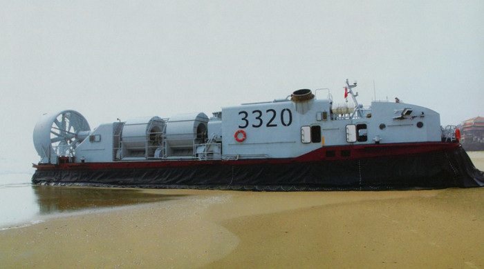 Tàu đổ bộ đệm khí 3320