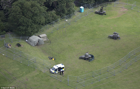 Hệ thống tên lửa phòng không Rapier được triển khai tại khu vực vườn Oxleas.