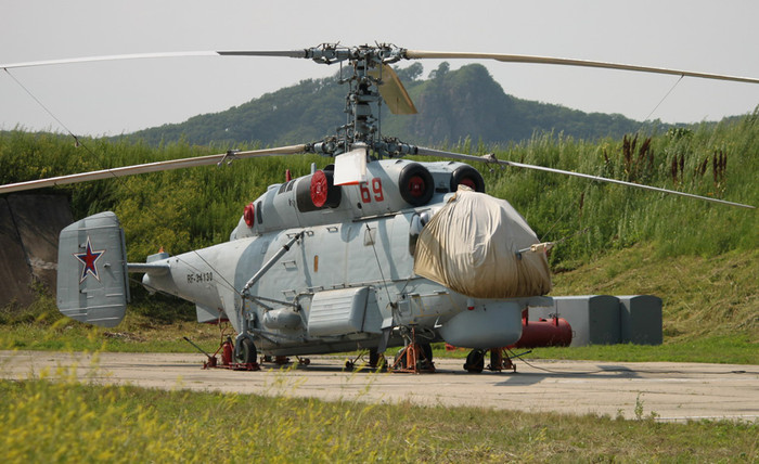 Trực thăng tìm kiếm cứu nạn Ka-27PS.