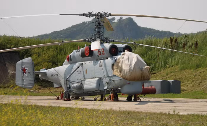 Trực thăng tìm kiếm cứu nạn Ka-27PS.