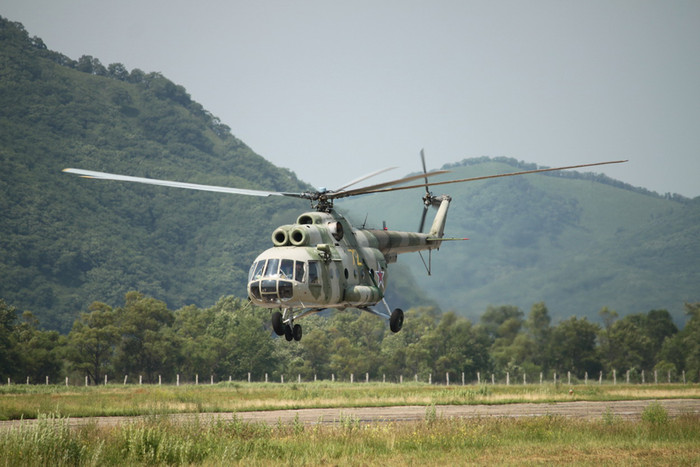 Trực thăng vận tải Mi-8T.