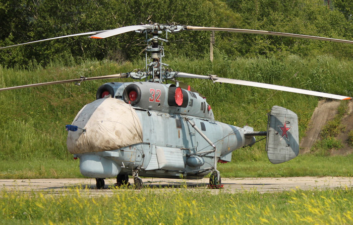 Trực thăng tìm kiếm cứu nạn Ka-27PS.