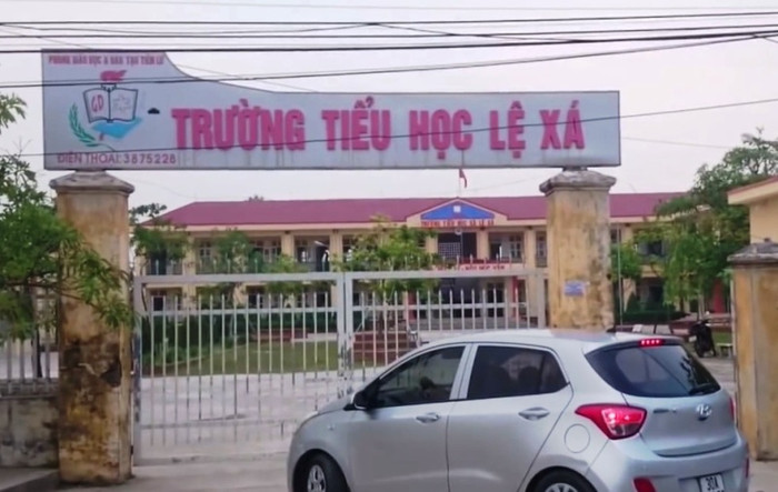 Trường tiểu học Lệ Xá, huyện Tiên Lữ, tỉnh Hưng Yên (ảnh Chí Nhân) Trường tiểu học Lệ Xá, huyện Tiên Lữ, tỉnh Hưng Yên (ảnh Chí Nhân)