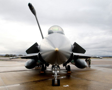 Rafale là một trong 3 chiến đấu cơ tiên tiến nhất châu Âu, nhưng chưa có chiến đấu cơ nào loại này được bán ra nước ngoài Rafale là một trong 3 chiến đấu cơ tiên tiến nhất châu Âu, nhưng chưa có chiến đấu cơ nào loại này được bán ra nước ngoài