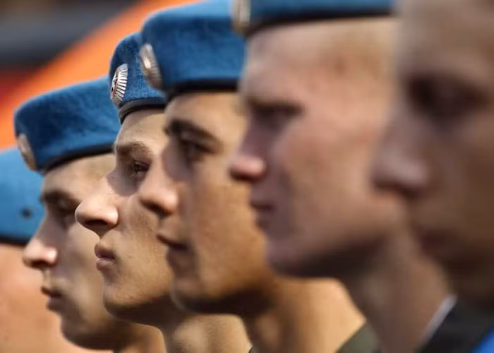 Lễ kỷ niệm chính thức đã diễn ra trên dốc Vasilevsky, Quảng trường Đỏ.