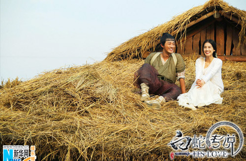 Những hình ảnh đầy lãng mạn về mối tình người - yêu giữa Hứa Tiên, Bạch Xà Những hình ảnh đầy lãng mạn về mối tình người - yêu giữa Hứa Tiên, Bạch Xà