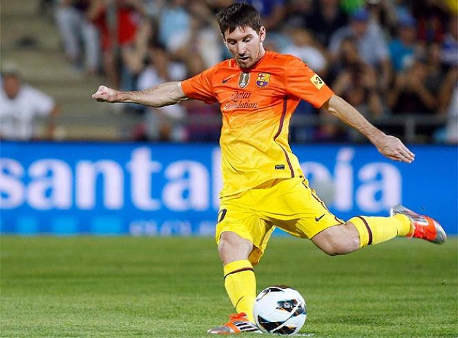 M10 tung cú dứt điểm. M10 tung cú dứt điểm.