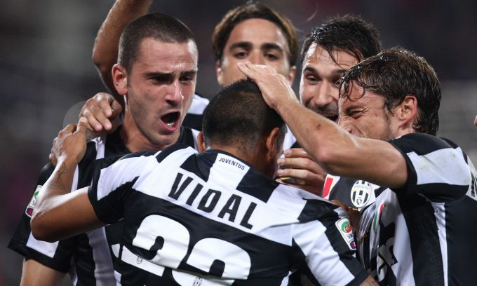 Hạ Roma, Juve tiếp tục củng cố ngôi đầu bảng.