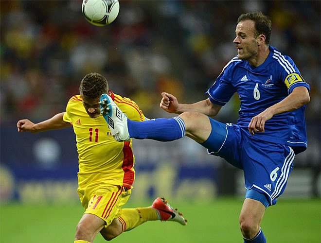 Rumania giành chiến thắng đậm đà trước Andorra.
