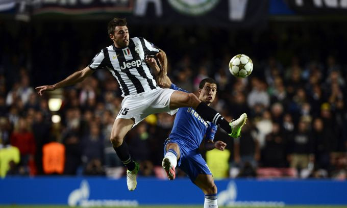 Juve thể hiện bản lĩnh của nhà ĐKVĐ Italia. Juve thể hiện bản lĩnh của nhà ĐKVĐ Italia.