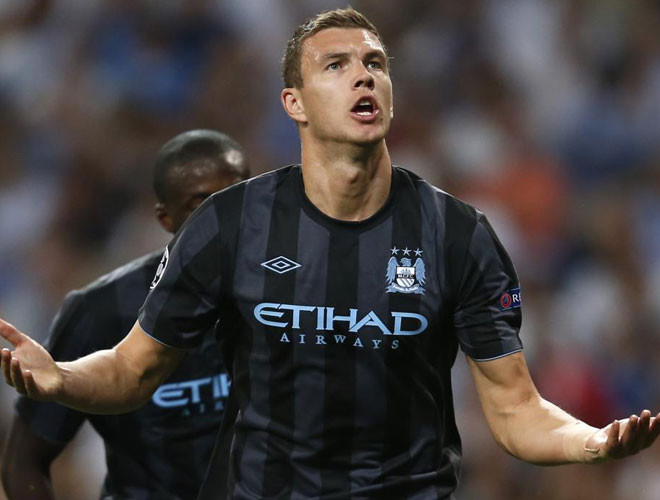 Lập tức bàn thắng đến với Man City.