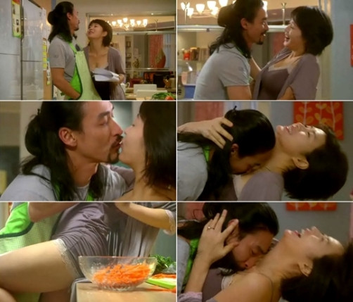 Bộ phim Home Sweet Home với cảnh nóng bỏng xảy ra trong bếp giữa Shin Seung Woo và Kim Hye Soo Bộ phim Home Sweet Home với cảnh nóng bỏng xảy ra trong bếp giữa Shin Seung Woo và Kim Hye Soo
