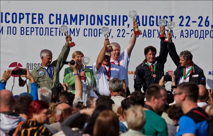 Phần thưởng xứng đáng cho các đội thi giành chiến thắng. Phần thưởng xứng đáng cho các đội thi giành chiến thắng.