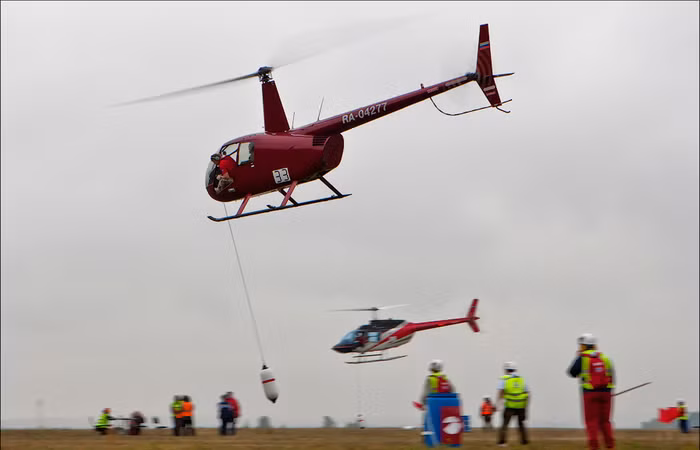 Các máy bay phải thực hiện 4 phần thi đó là bay chuyển hướng, bay trình diễn, vận chuyển hàng hóa và vượt chướng ngại vật.